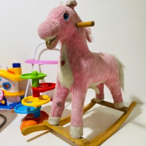 Lote x6 juguetes: pony, juego de encastre, torre y otros