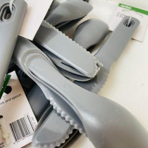 Lote x18 set x 3 cubiertos de plástico gris