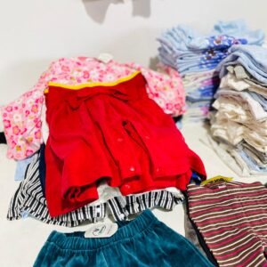 Lote x148 prendas infantiles: bodys, remeras, enteritos, pantalones y otros