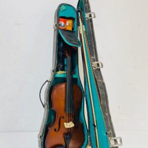 Violín con estuche y accesorios