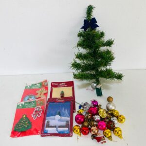 Árbol de navidad 40 cm + otros navideños