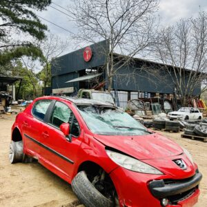 Peugeot 207 1.6 2009 chocado (Prende)