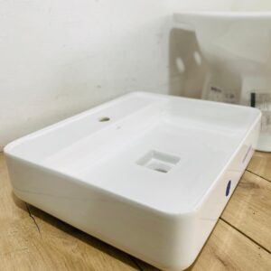 Lote de bidet, bacha, cerámicas