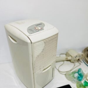 Lote x4 artículos: ventilador desarmado, máquina de afeitar , nebulizador y otros
