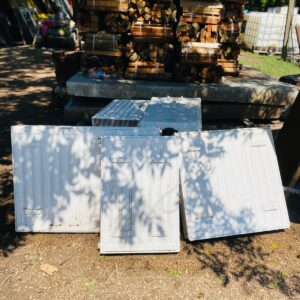 Lote x9 artículos: radiadores + calefón a gas