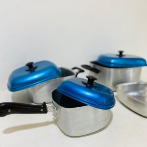 Lote x3 ollas con tapa + sartén