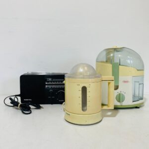 Lote x3 artículos: juguera, radio y otros
