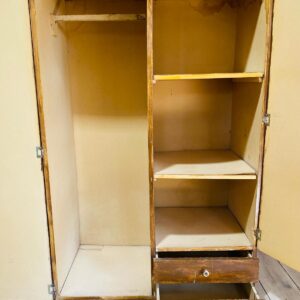 Ropero de madera 2 puertas 2 cajones