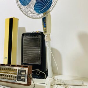 Lote ventilador, 3 estufas y lámpara
