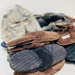Lote x50 pares de pantuflas Del 35 al 44