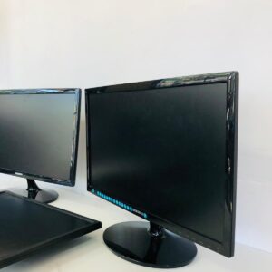 Lote x3 monitores: ViewSonic y Samsung