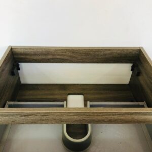 Mueble de baño en MDF, color marrón