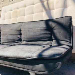 Lote sillón cama en tela color negro + respaldo en tela color blanco