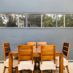 Juego de comedor en madera : mesa con tapa de vidrio + 6 sillas