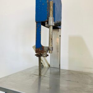 Sierra sin fín carnicería, no tiene enchufe