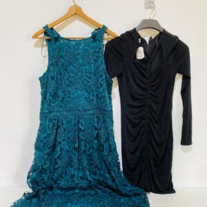 Lote x32 vestidos diseños varios