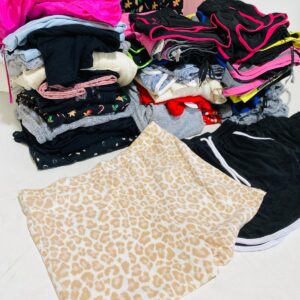 Lote x60 prendas: shorts, remeras, polleras y otros