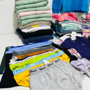 Lote x148 prendas: boxers, bombachas, remeras, campers y otros