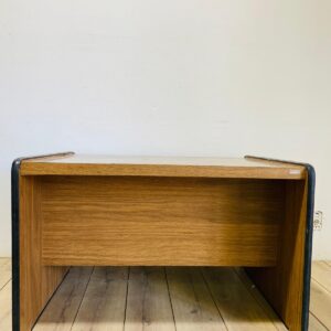 Escritorio de madera