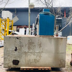 Tanque de combustible en hierro con surtidor 2000L