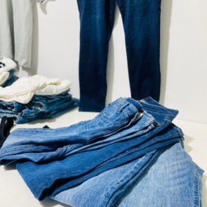 Lote x28 prendas: remeras, calzas, shorts, bodys de bebe y otros