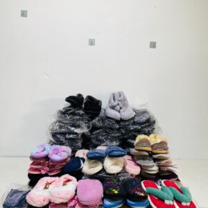 Lote x71 pares de pantuflas: talles y colores varios
