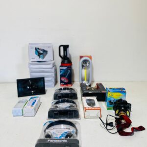 Lote x15 artículos: auriculares, linternas, mouse con cable y otros