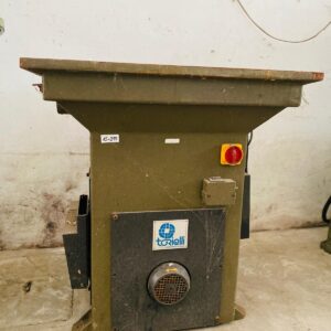 Troqueladora de pluma industrial Torielli : 96x90x76cm.