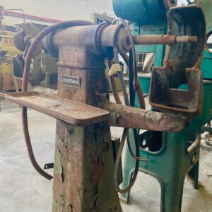 Lote x2 maquinas debiladora con faltantes y cepillo sin motor : 65x50x1,37m - 90x60x1,15m