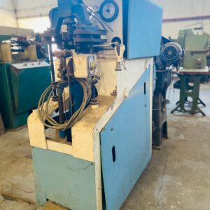 Lote x3 maquinas: pulidora sin motor, pulidora de banda con faltantes y maquina de armar: 80x60x1,60m - 1,03x47x1,40m - 60x45x1,30m