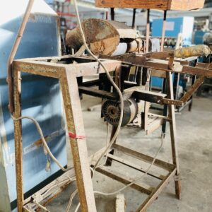 Lote x2 maquinas: de raspar suela y tanque de hierro 1,40x0,90x0,50m - 1,70x0,50x0,50m