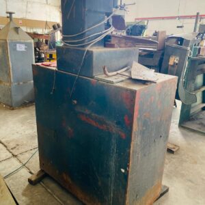 Lote x2 maq: conformadora sin motor y prensa de termo con faltantes: 1,90x0,65x1,40m- 50x1,0x1,40m