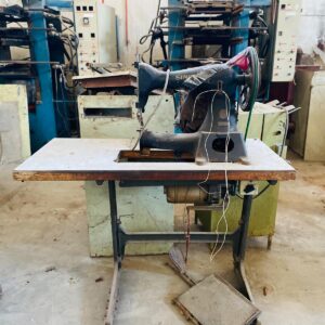 Lote x3 art: vaporizador de corte, maquina de calar y otros: 1,05x0,50x1,30m - 1,0x0,52x0,50m - 90x53x40cm.