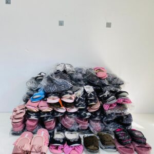 Lote x70 pares de pantuflas: colores y talles varios