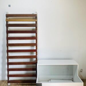Lote x2: parrilla para cama de 1 plaza y mueble de cocina color blanco