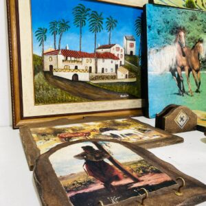 Lote x11 artículos: 5 cuadros + 6 portallaves de colgar