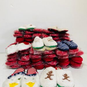 Lote x48 pares de pantuflas: colores y talles varios