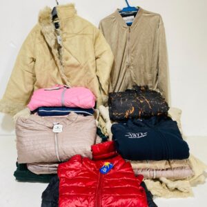 Lote x24 camperas: talles y colores varios