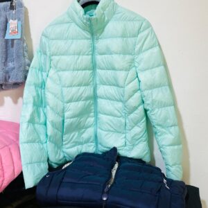 Lote x48 prendas: shorts, camperas y otros