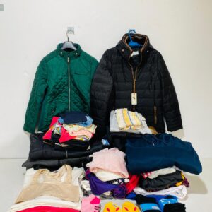 Lote x106 prendas: camperas, remeras, buzos, medias y otros