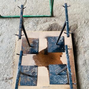 Lote x4 porta carteles, en hierro negro 70 x 25 cm