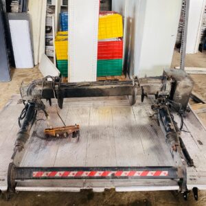 Plataforma elevadora para camiones 1,40 x 2,20 m (espacio de enganche: 0,81)