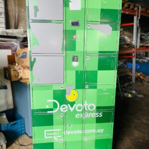 Guardabultos Electrónico De 12 Puertas Con Huella