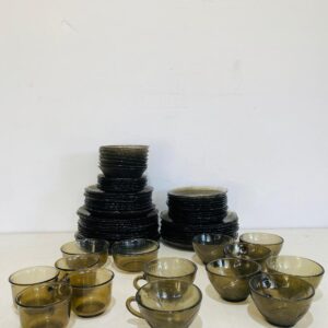 Lote x80 artículos: platos, pocillos, tazas y otros