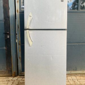 Heladera Daewoo, color gris