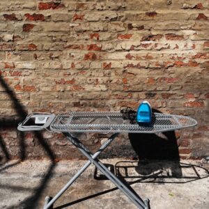 Tabla de planchar + aspiradora para auto