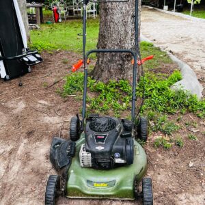 Maquina de cortar cesped: carrito, 4 ruedas
