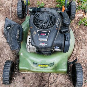 Maquina de cortar cesped: carrito, 4 ruedas