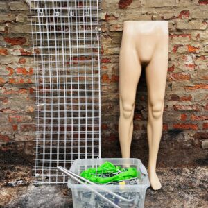 Lote x3: Medio cuerpo de maniquíes + cajón con ménsulas + tejido