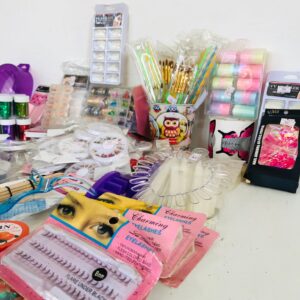 Lote x125 artículos para uñas: limas para tornos, brillos, tips, pinceles recipientes y otros